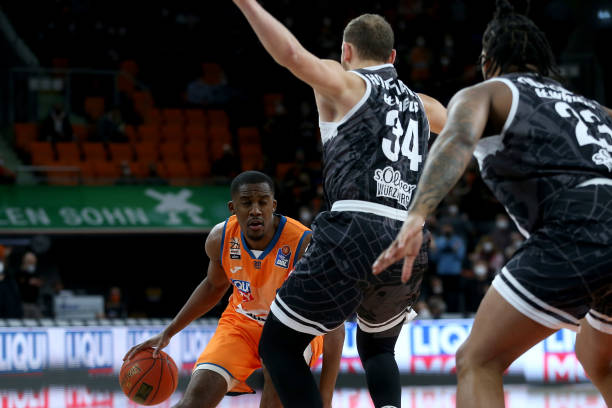 无疑为球队 无疑为球队